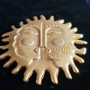 Maxine Denker Couture Brooch Hand Crafted Signed Vintage Gold Plated